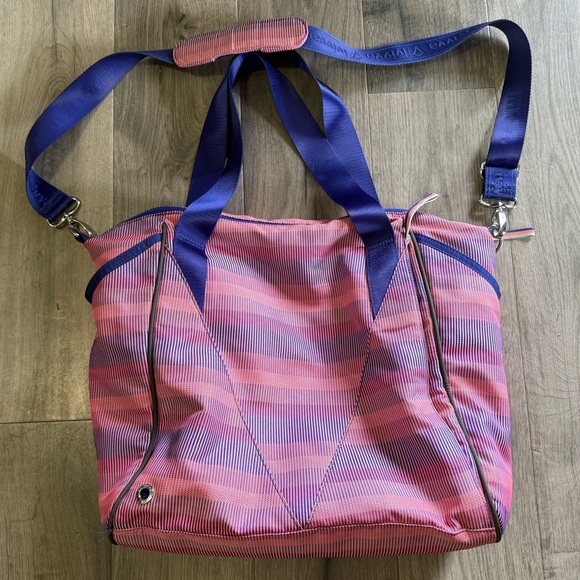 lululemon athletica Pink and Blue Women's Bag - Picture 2 of 6